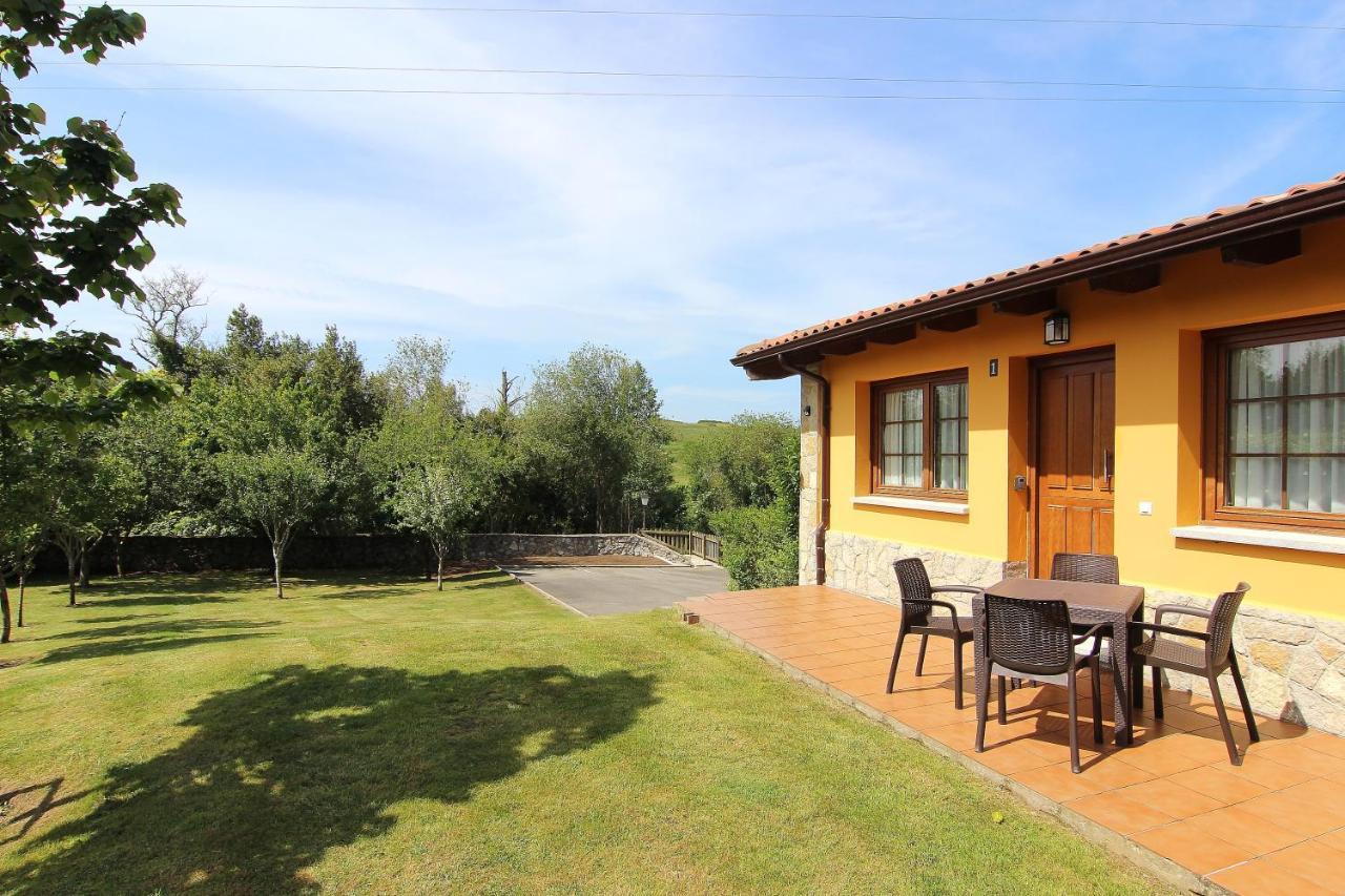 Apartamentos Rurales Senda Costera Hontoria Bagian luar foto