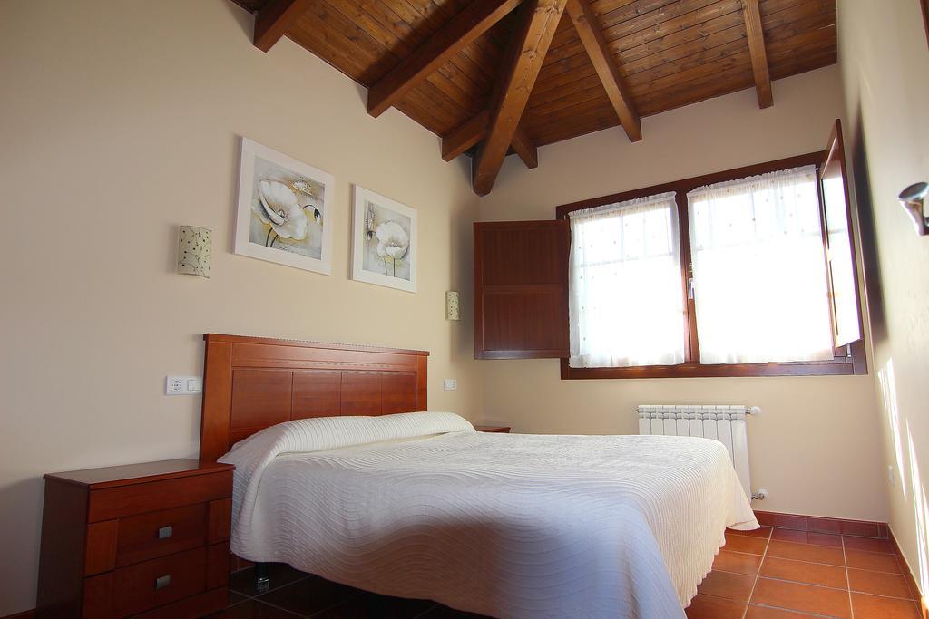 Apartamentos Rurales Senda Costera Hontoria Bagian luar foto