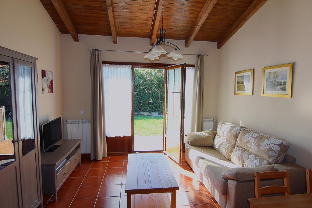 Apartamentos Rurales Senda Costera Hontoria Bagian luar foto