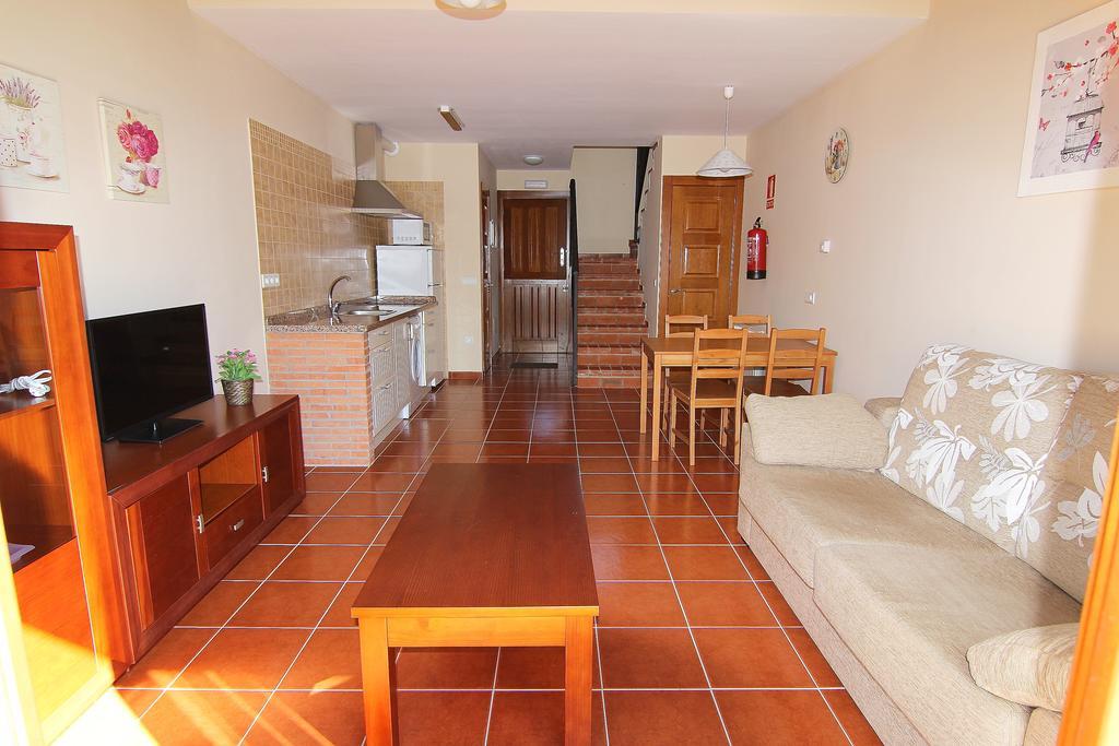 Apartamentos Rurales Senda Costera Hontoria Ruang foto