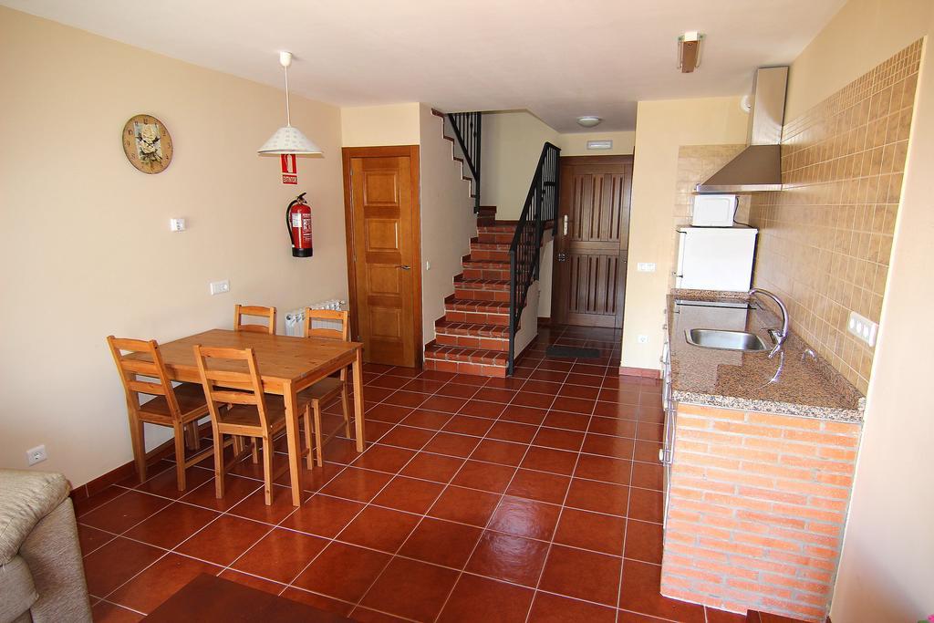 Apartamentos Rurales Senda Costera Hontoria Bagian luar foto